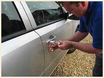 Paterson Locksmith & Key Paterson, NJ 973-864-3148 - 14a-car-locksmith