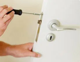 Paterson Locksmith & Key Paterson, NJ 973-864-3148 - 19a-Locksmith-Service
